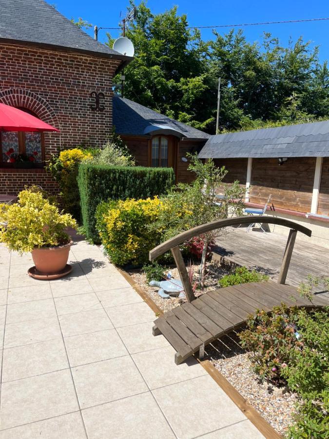 Le Jardin Des Roses Panzió Gerponville Kültér fotó